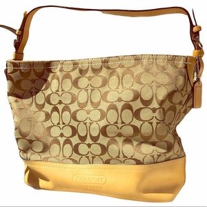 Coach Hobo Style Shoulder Bag